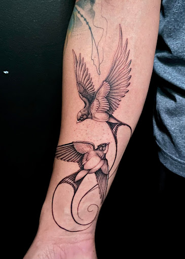 Explore henna tattoo ideas simple, creative tattoo ideas in Fort Pierce, available at Goodfellas Tattoo & Body Piercing