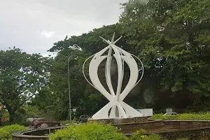 Unity monument image