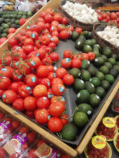 Shopping Mall «Tropicaire Shopping Center», reviews and photos, 7751 Bird Rd, Miami, FL 33155, USA