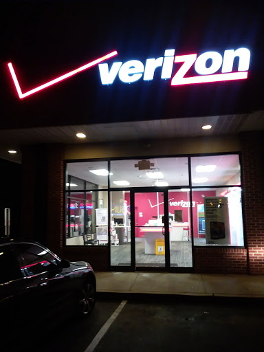 Cell Phone Store «Verizon Authorized Retailer, TCC», reviews and photos, 525 Beckett Rd #1, Swedesboro, NJ 08085, USA