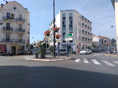 Crédit Mutuel à Antibes