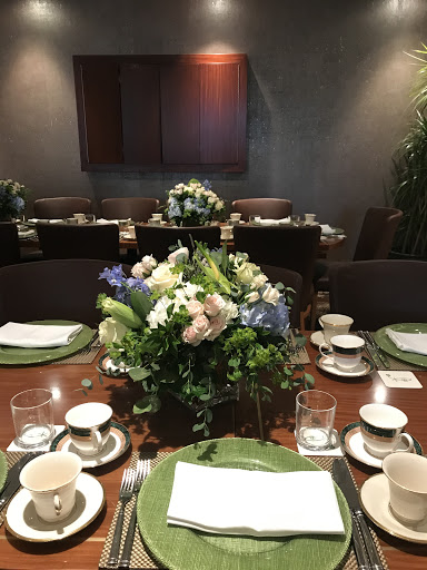 Florist «Valentine Florist», reviews and photos, 6009 Richmond Ave # 125, Houston, TX 77057, USA