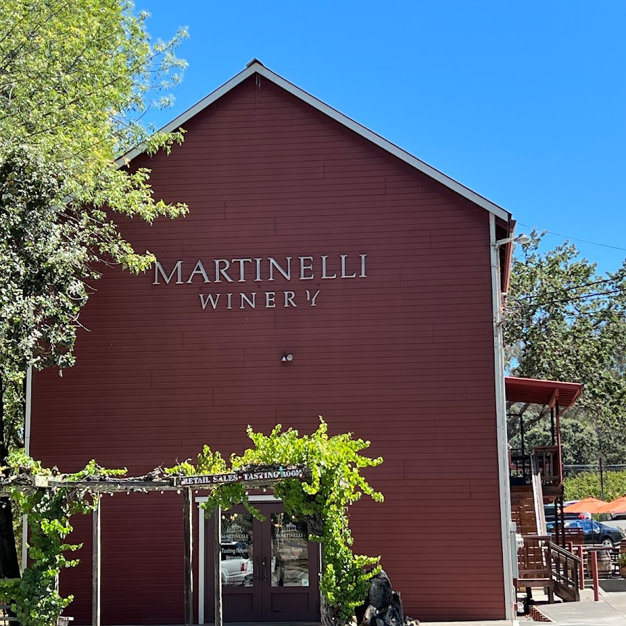 Martinelli Vineyards & Winery