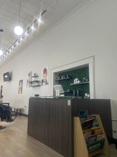 The Barbers Club image