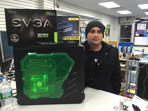 Computer Store «Digitcom Computer & Cell Phone Repair», reviews and photos, 1151 Deer Park Ave, North Babylon, NY 11703, USA