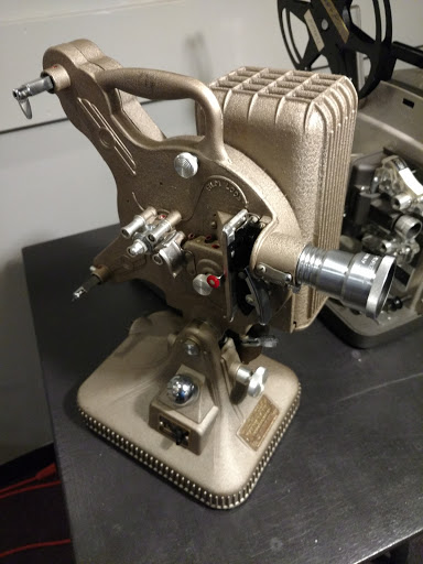 Shopping Mall «Museum Place Mall», reviews and photos, 1 Church St, Salem, MA 01970, USA