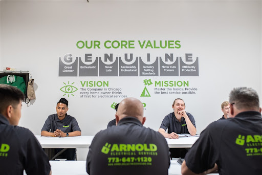 Electrician «Chicago Electrician - Arnold Electric Services», reviews and photos, 6645 N Oliphant Ave, Chicago, IL 60631, USA