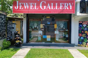 Jewel Gallery image