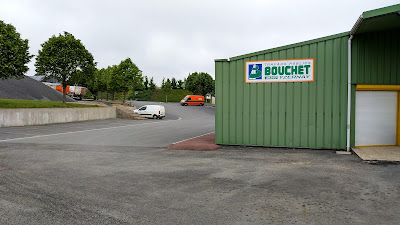 Bouchet T.P. à Yzernay