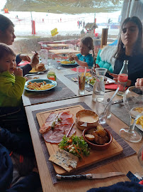 Plats et boissons du Restaurant français Le Grillon à Saint-Léger-les-Mélèzes - n°13