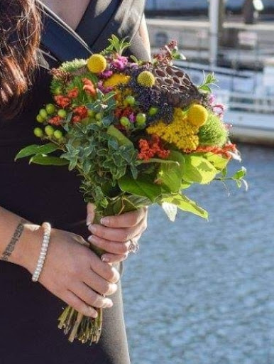 Florist «Corner Florist», reviews and photos, 2619 Hammonds Ferry Rd, Halethorpe, MD 21227, USA