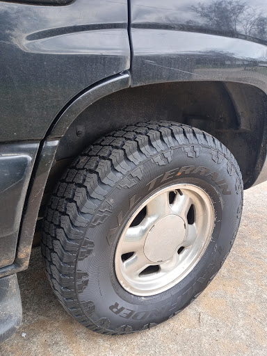 Tire Shop «Discount Tire Store - Lebanon, TN», reviews and photos, 613 S Cumberland St, Lebanon, TN 37087, USA