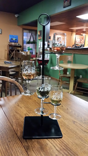 Winery «Grape Beginnings Winery», reviews and photos, 244 E Main St, Midland, MI 48640, USA