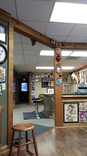 Tattoo Shop «Scapegoat Tattoos», reviews and photos, 245 S Court St, Medina, OH 44256, USA