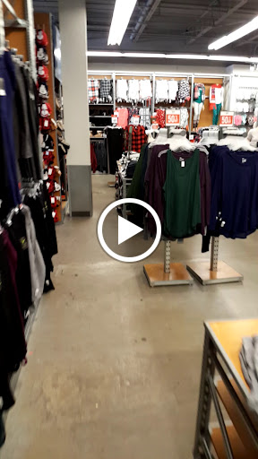 Clothing Store «Old Navy», reviews and photos, 3885 NE 163rd St, North Miami Beach, FL 33160, USA