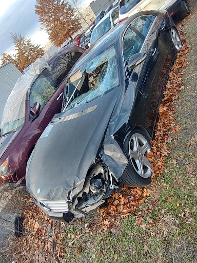 Car Dealer «Imports Unlimited», reviews and photos, 569 N Colony St, Wallingford, CT 06492, USA