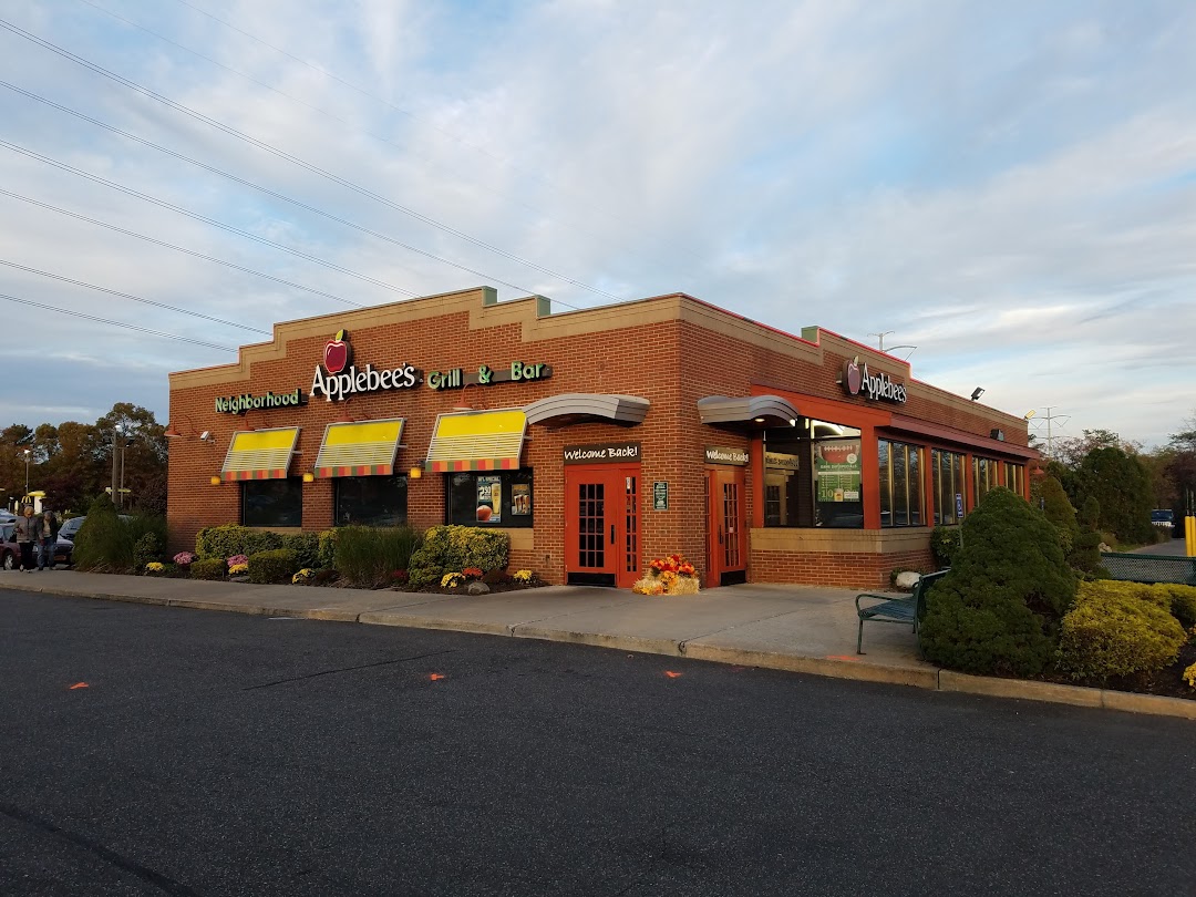 Applebees Grill Bar