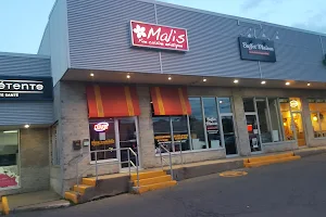 Malis Restaurant image
