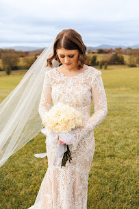 Laurie Heilborn Photography LLC - Photo 3 - Car repair in , Fredericksburg