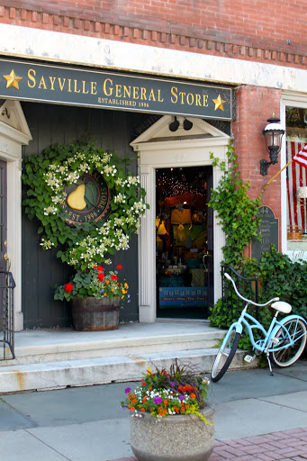 Sayville General Store Inc, 44 N Main St, Sayville, NY 11782, USA, 