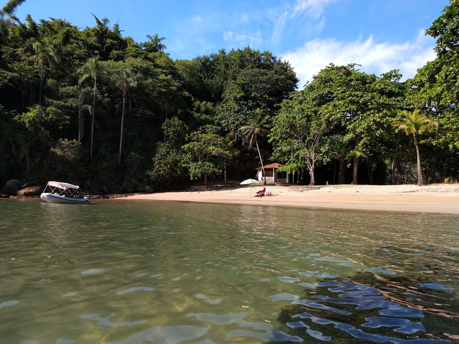 Foto de Prainha Leste com pequena baía