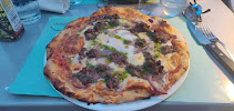 Pizza du Restaurant LA PERLA NERA à Mandelieu-la-Napoule - n°4