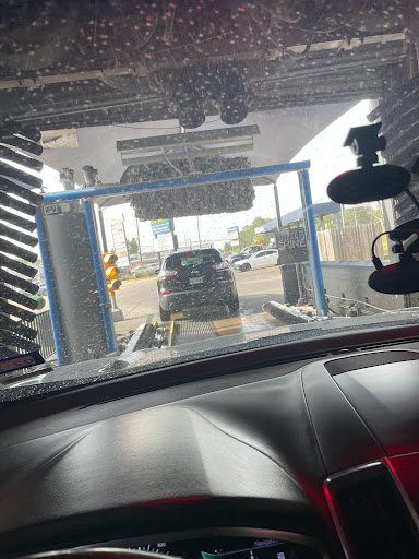 Car Wash «Mister Car Wash», reviews and photos, 9271 FM 1960, Houston, TX 77070, USA