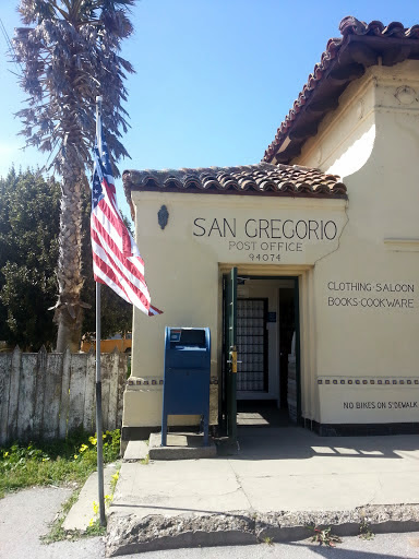 General Store «San Gregorio General Store», reviews and photos, 7615 Stage Rd, San Gregorio, CA 94074, USA