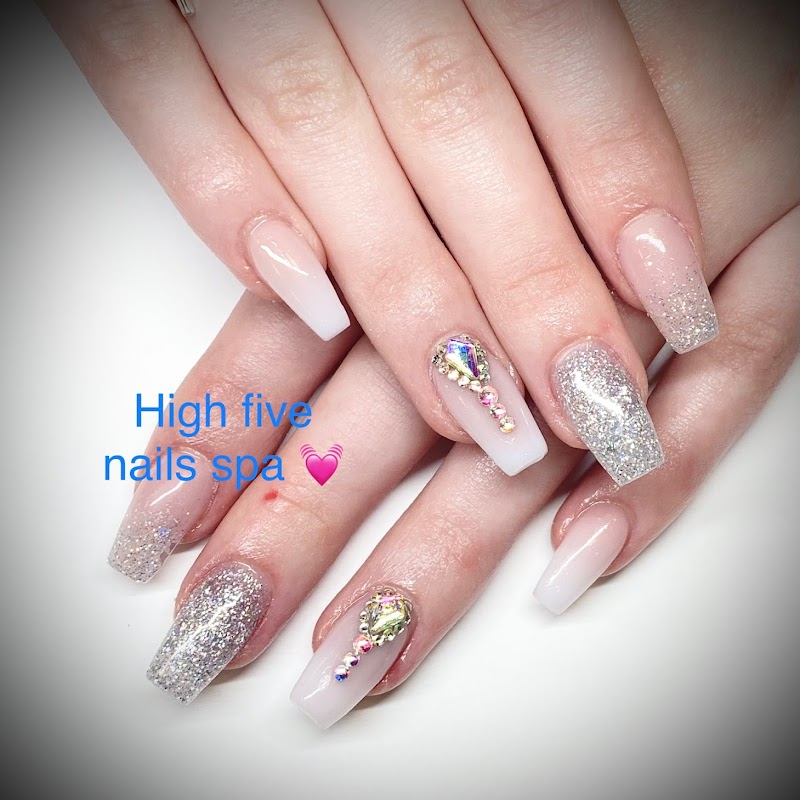 High Five Nails spa