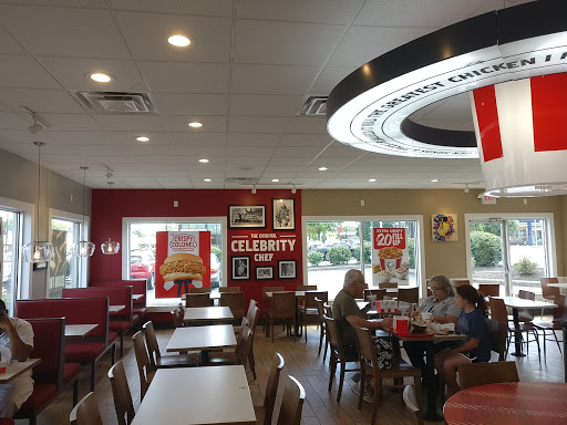 Shopping Mall «Surrey Square Mall & Center», reviews and photos, 4500 Montgomery Rd, Cincinnati, OH 45212, USA