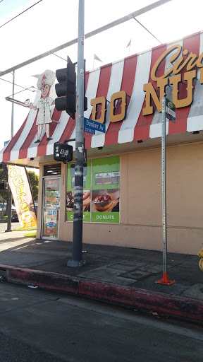 Donut Shop «Circus Donuts», reviews and photos, 1500 W Carson St, Torrance, CA 90501, USA