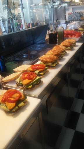 Wine Store «Three60 Market», reviews and photos, 2891 Bayview Dr, Naples, FL 34112, USA