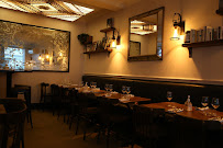 Atmosphère du Friends & Family Restaurant à Paris - n°20