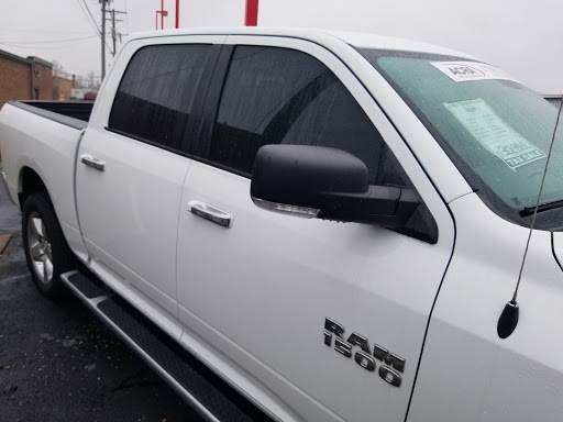 Used Car Dealer «Acra Automotive Group», reviews and photos, 2820 N National Rd, Columbus, IN 47201, USA