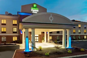 Holiday Inn Express & Suites White Haven - Poconos, an IHG Hotel image