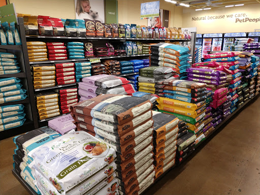 Pet Supply Store «PetPeople», reviews and photos, 1300 E 86th St, Indianapolis, IN 46240, USA