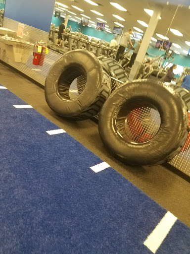 Health Club «Crunch - Hamburg», reviews and photos, 4950 Camp Rd, Hamburg, NY 14075, USA