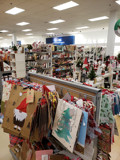 Department Store «Marshalls», reviews and photos, 7316 Alameda St, Huntington Park, CA 90255, USA