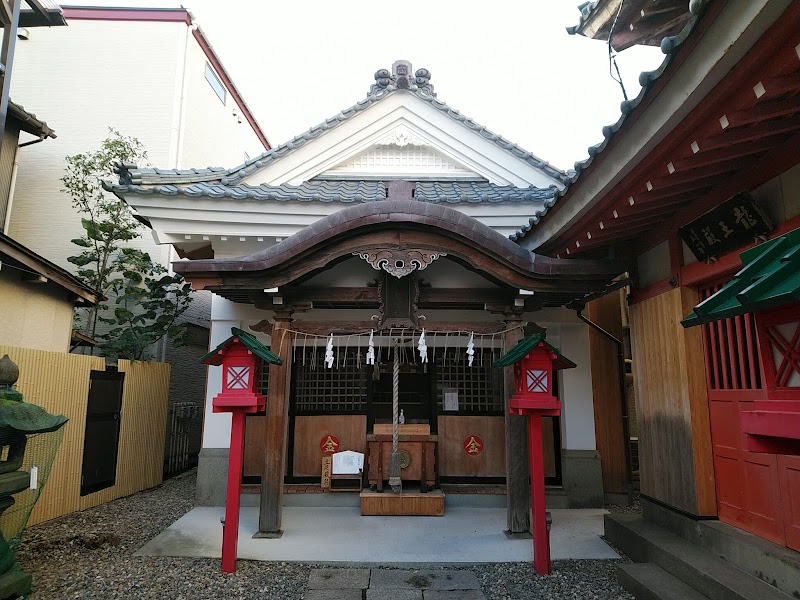 金刀比羅神社（西厩島）