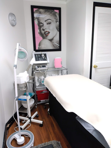 Beauty Salon «Angelica Beauty And Waxing», reviews and photos, 2506 S MacDill Ave #C, Tampa, FL 33629, USA