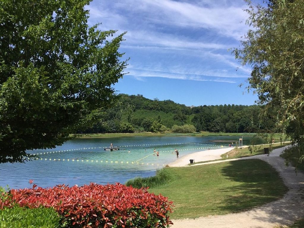 Plage Nantheuil'in fotoğrafı çok temiz temizlik seviyesi ile