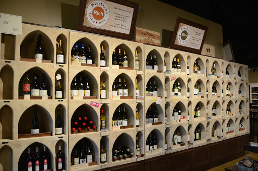 Wine Bar «WineStyles of Johnston», reviews and photos, 8460 Birchwood Ct #500, Johnston, IA 50131, USA