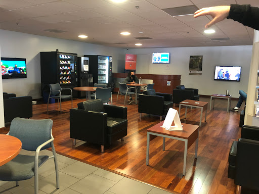 Subaru Dealer «#1 Serramonte Subaru», reviews and photos, 707 Serramonte Blvd, Colma, CA 94014, USA