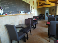 Atmosphère du Restaurant Le Bistrot de Bézaudun à Bézaudun-les-Alpes - n°5