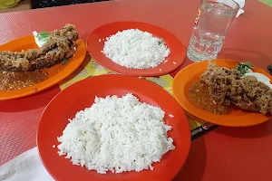 Sea Food Moro Seneng image