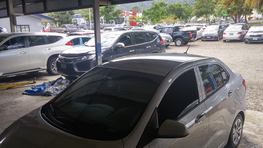 Car rental with driver San Pedro Sula