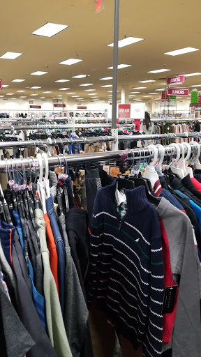 Clothing Store «Burlington Coat Factory», reviews and photos, 1716 Jantzen Beach Center, Portland, OR 97217, USA