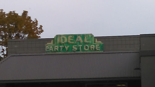 Beer Store «Ideal Party Store Inc», reviews and photos, 908 N Johnson St, Bay City, MI 48708, USA