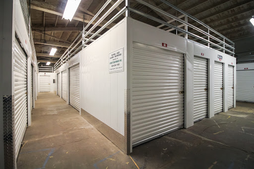 Self-Storage Facility «A-1 Self Storage», reviews and photos, 615 SE Main St, Portland, OR 97214, USA