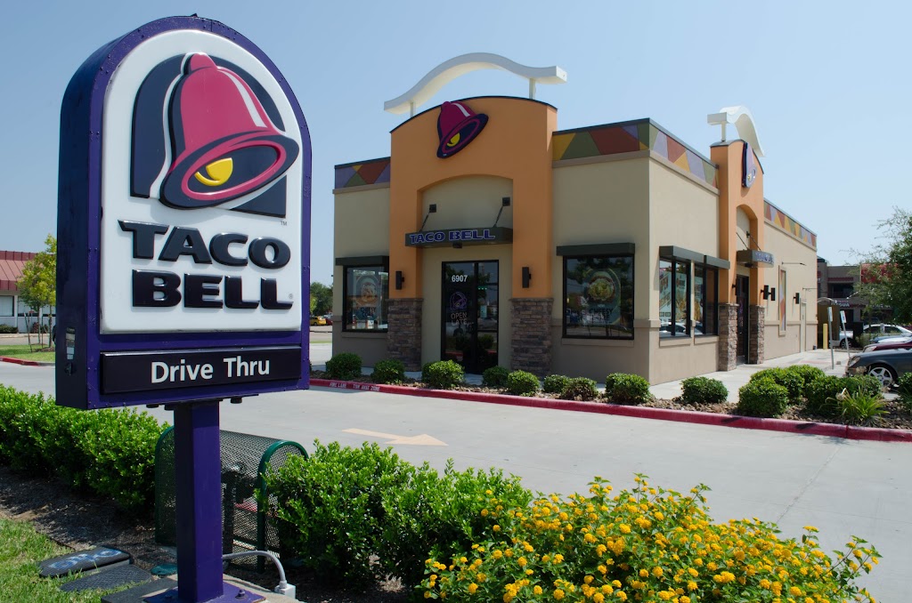 Taco Bell 77083